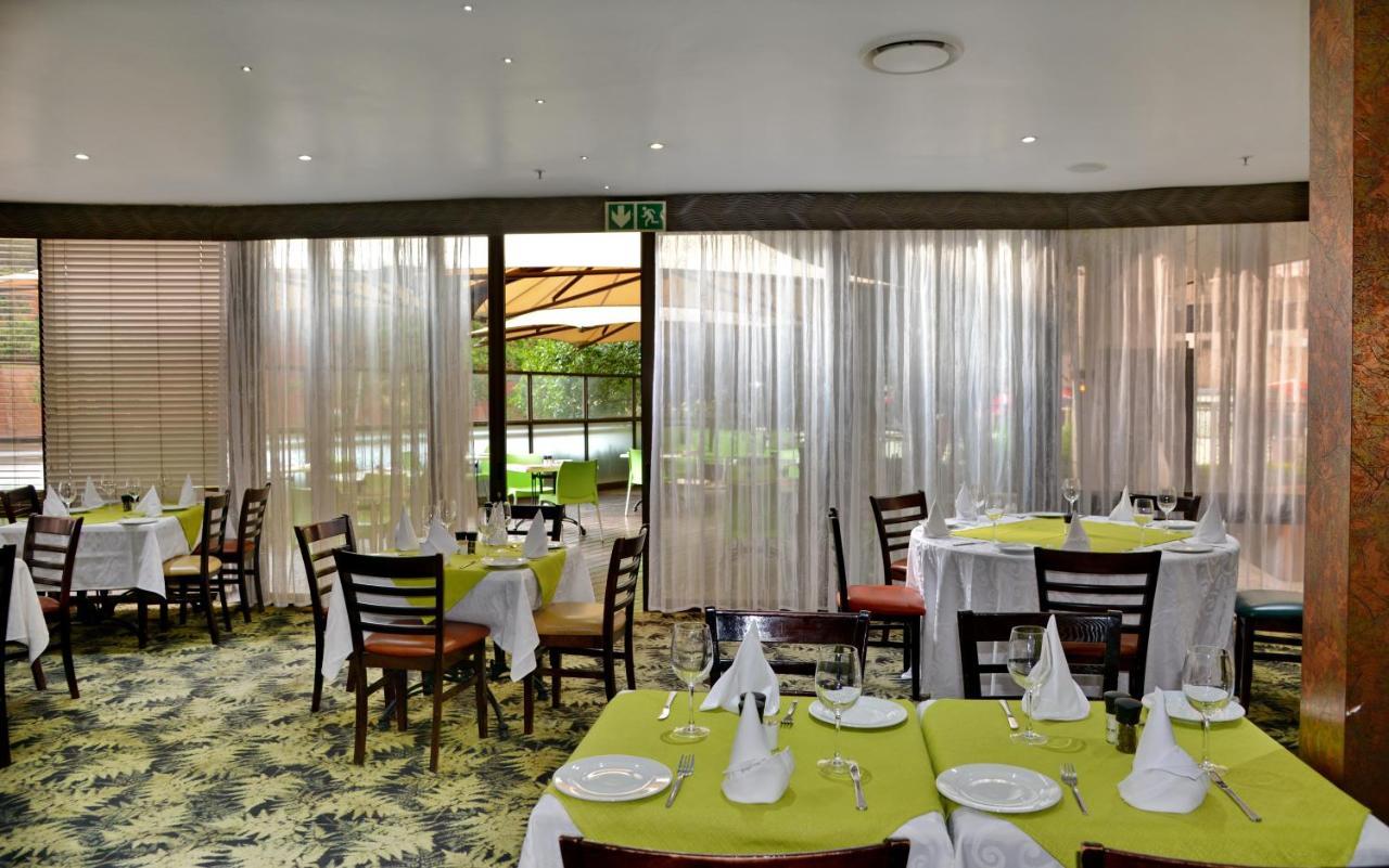 The Parktonian All Suite Hotel Йоханнесбург Экстерьер фото
