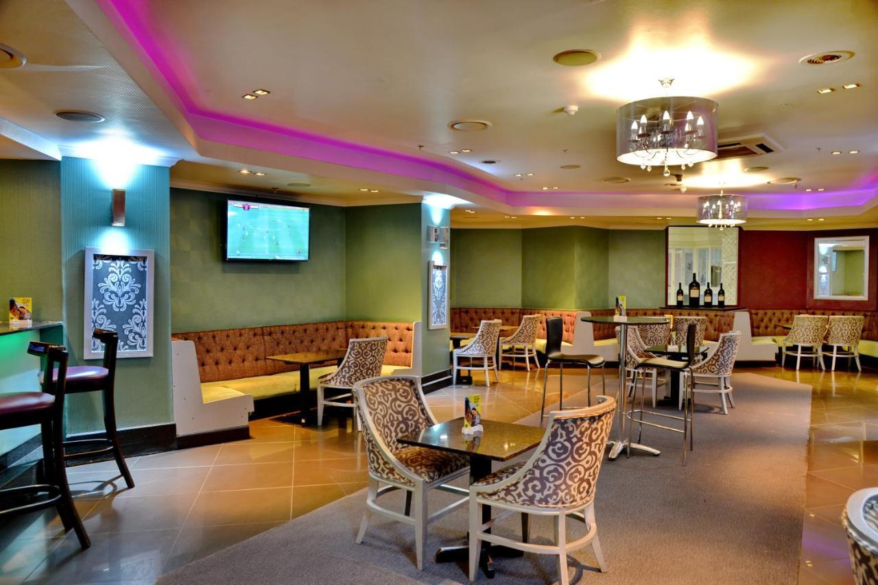 The Parktonian All Suite Hotel Йоханнесбург Экстерьер фото