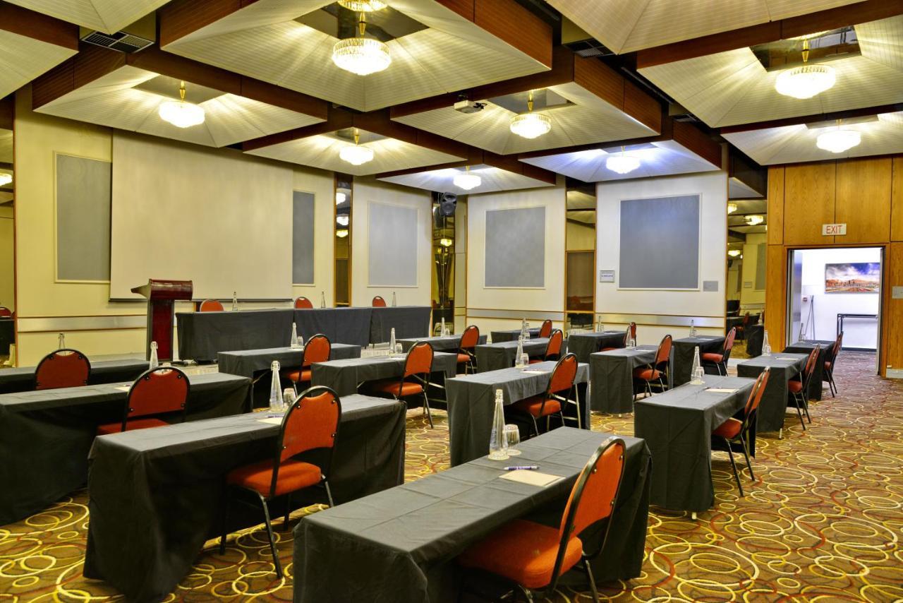 The Parktonian All Suite Hotel Йоханнесбург Экстерьер фото